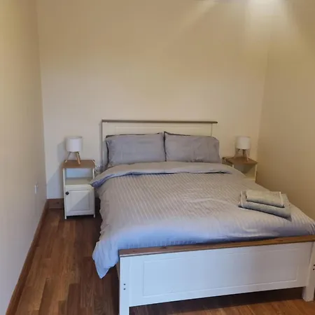 Holiday home Meadow View Garraunnatooha